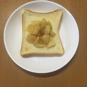 りんご甘煮トースト